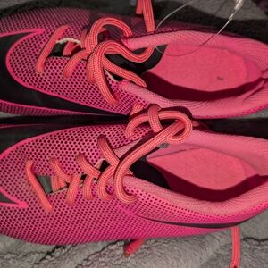 Nike Girls Vibrant Pink and Black Athletic Shoes